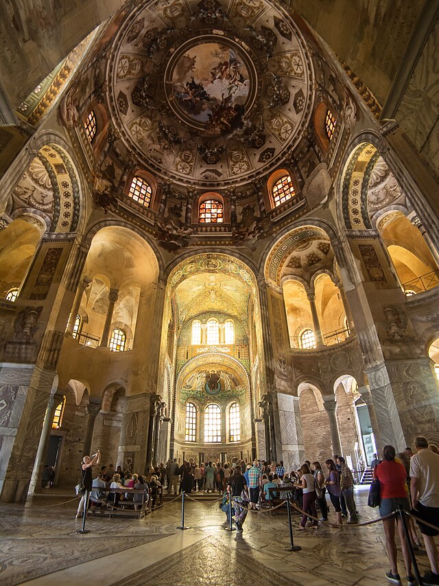 Basilica of San Vitale — Emperor Justinian mosaic